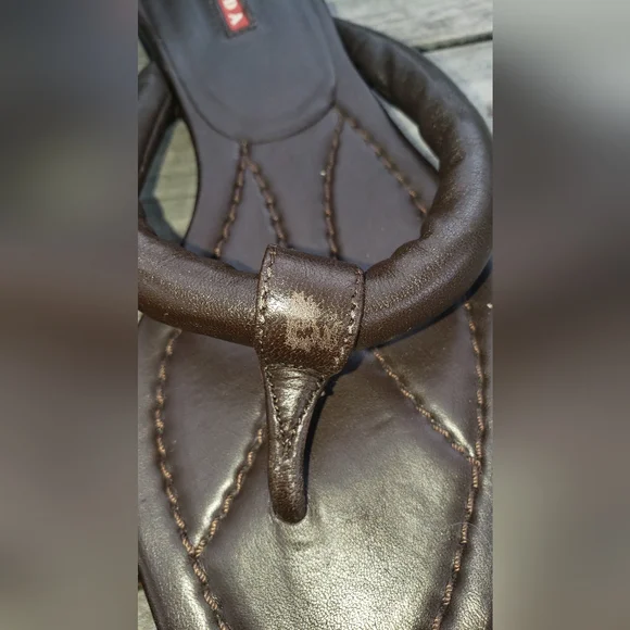 Prada Flat Sandals Size 5 Womens - Picture 4 of 6